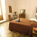 Palazzo D'erchia 3* Conversano