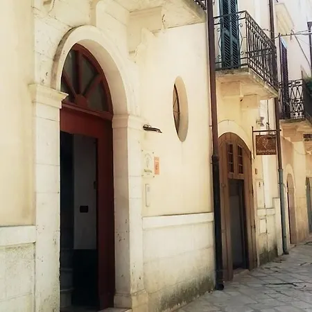 Palazzo D'erchia 3* Conversano