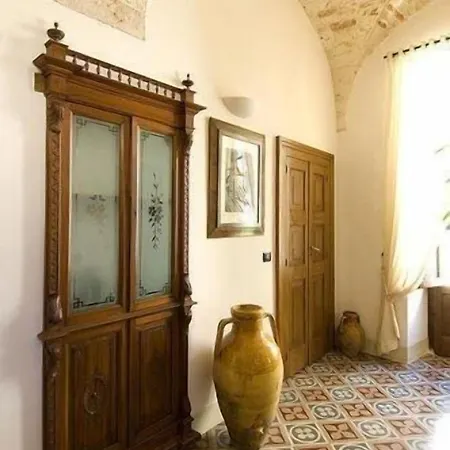 Hotel Palazzo D'erchia 3*