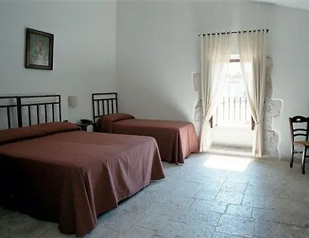 Palazzo D'erchia Конверсано