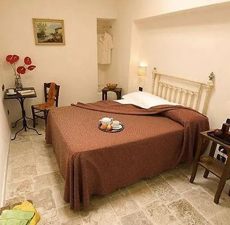Palazzo D'erchia 3*
