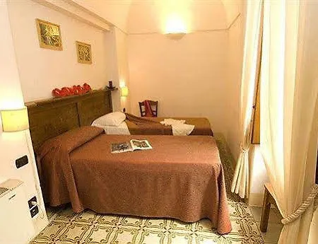 Palazzo D'erchia Отель Конверсано